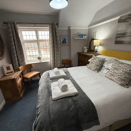 宾馆 The Endeavour *